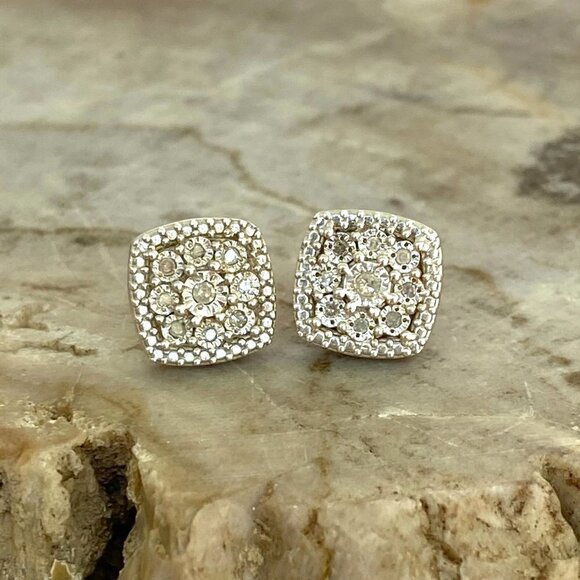 Sterling Silver 925 0.35" Square Diamond Floral Textured Cluster Stud Earrings - Picture 1 of 16